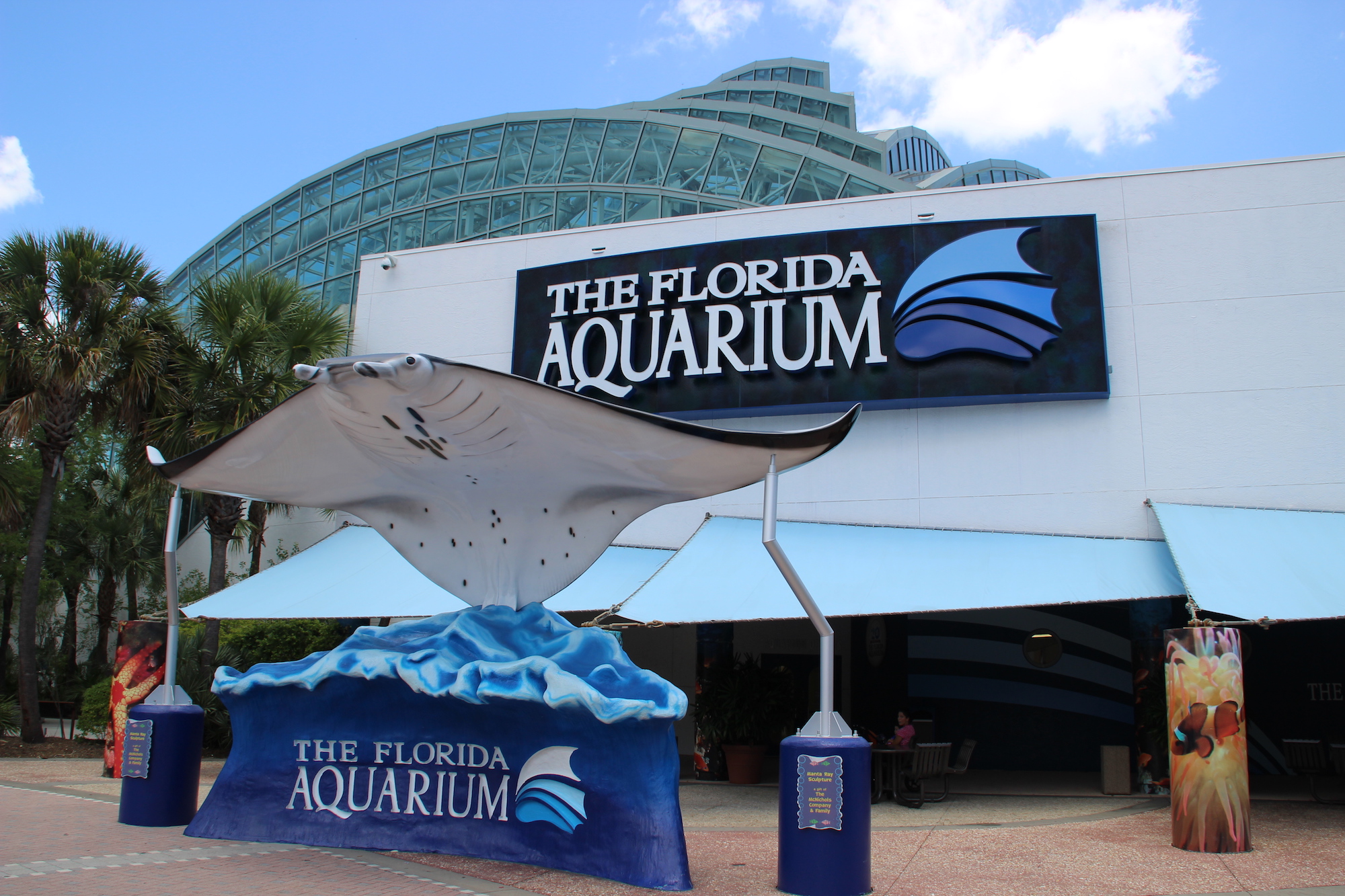 Paradise News Magazine USAToday Names The Florida Aquarium 3rd Best